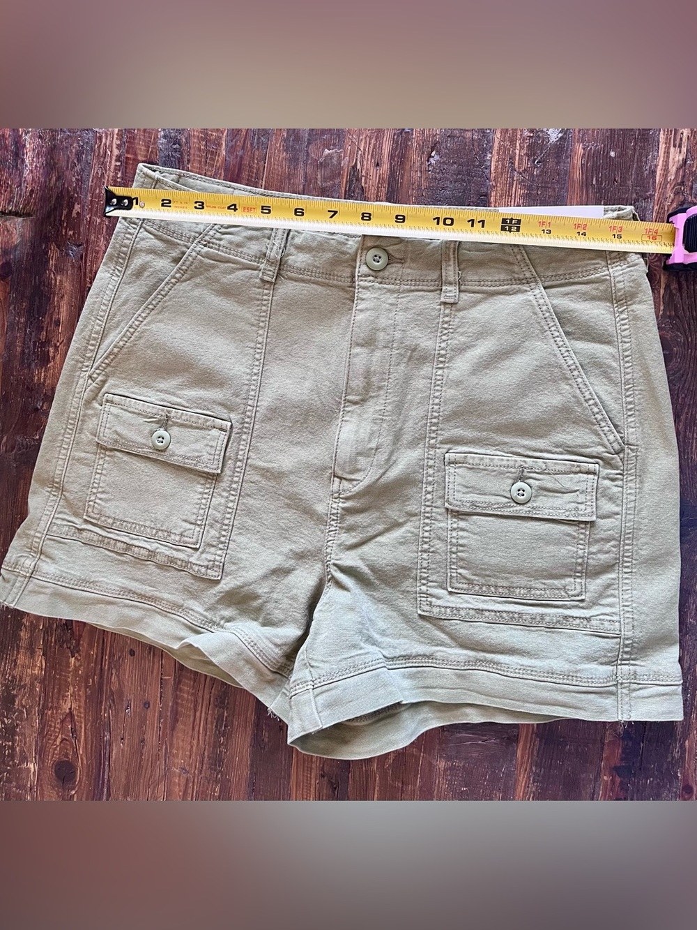 American Eagle Highest Rise 90's Utility Boyfriend Short Olive Green Sz 10 NWT - Picture 8 of 12
